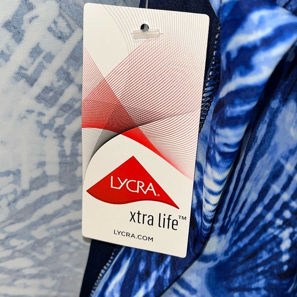 Lands’ End Long Sleeve Tugless One Piece Swimsuit | NWT | Size 18W - Picture 6 of 9